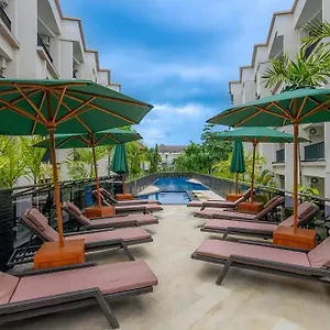Cross Vibe Paasha Atelier Bali Kuta فندق